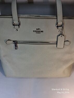 Coach Gallery Tote In Beige Crossgrain Leather ~ Large Bag ~ 79608